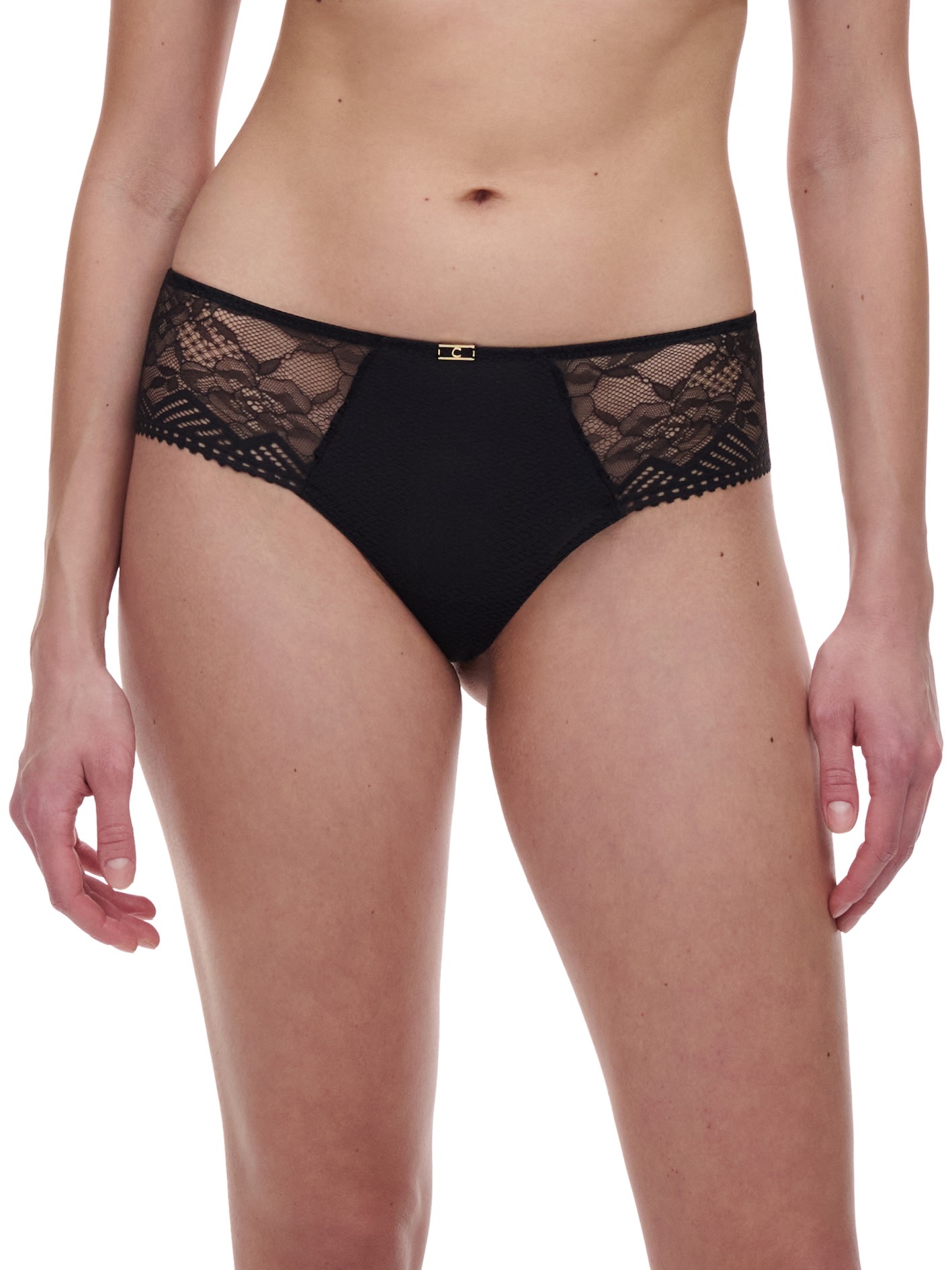 C13XB0-011_36_ORIGINS_ECOM_CROP_WEB_WH_FT